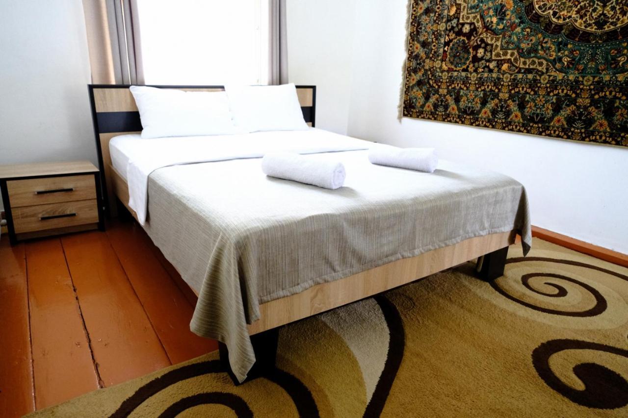 Nazy'S Guest House Joqolo Exterior photo