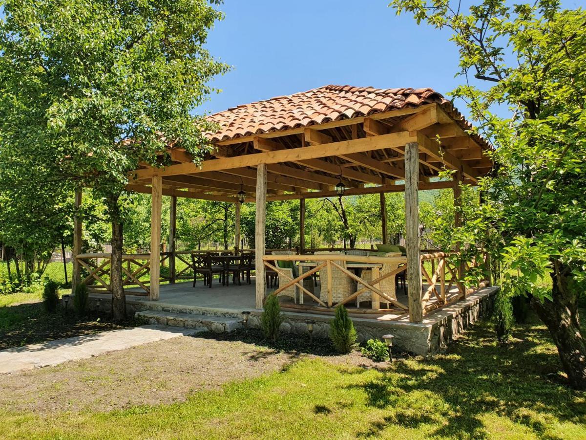 Nazy'S Guest House Joqolo Exterior photo