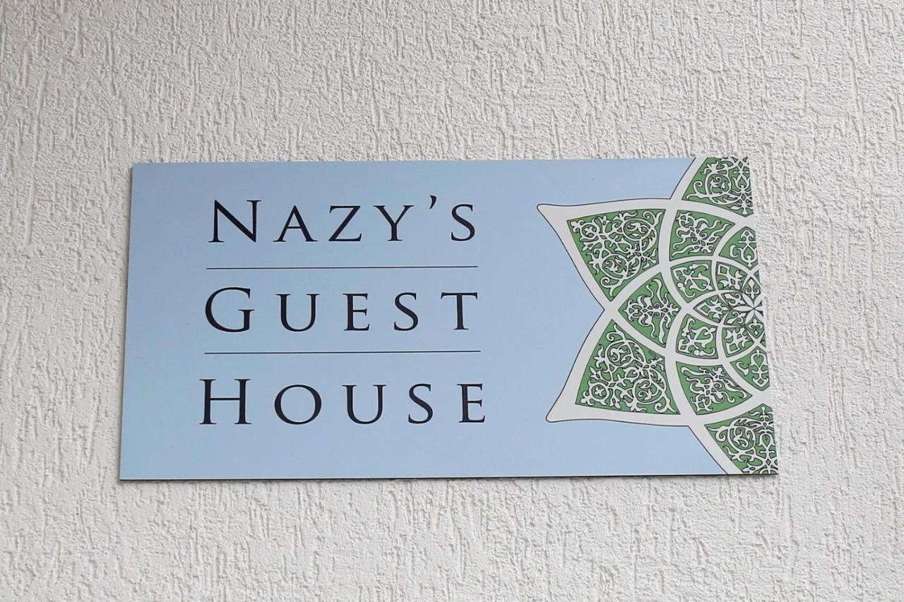 Nazy'S Guest House Joqolo Exterior photo